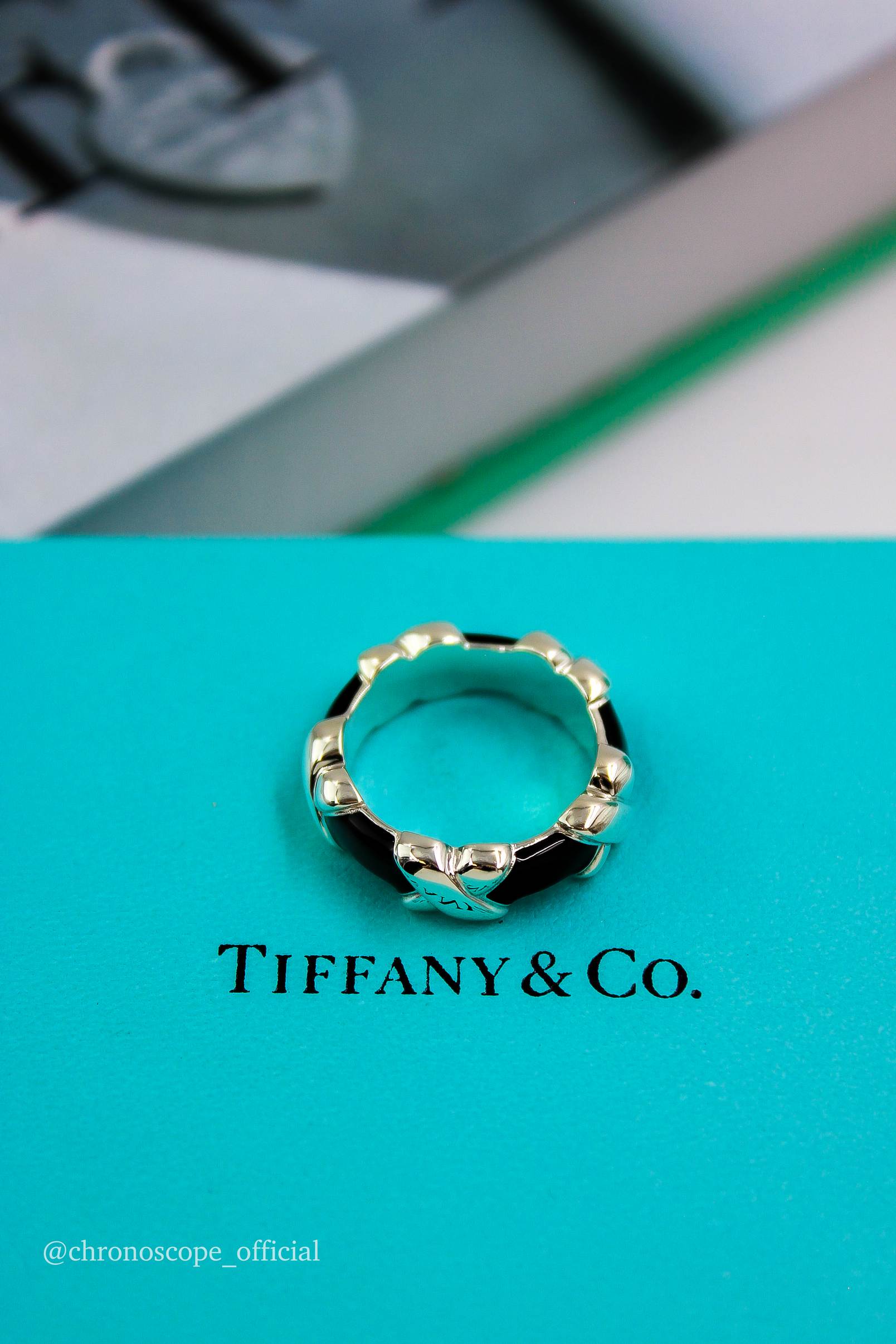 Tiffany&nbsp;&nbsp;-&nbsp;&nbsp;Кольцо Tiffany & Co - Black Enamel Signature X Ring Band Sz 5