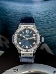 Hublot&nbsp;&nbsp;-&nbsp;&nbsp;BIG BANG STEEL BLUE DIAMONDS 38MM