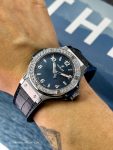 Hublot&nbsp;&nbsp;-&nbsp;&nbsp;BIG BANG STEEL BLUE DIAMONDS 38MM