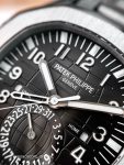 Patek Philippe&nbsp;&nbsp;-&nbsp;&nbsp;AQUANAUT TRAVEL TIME