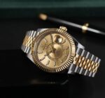 Rolex&nbsp;&nbsp;-&nbsp;&nbsp;Sky-Dweller