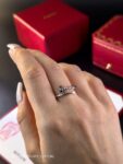 Cartier&nbsp;&nbsp;-&nbsp;&nbsp;Изысканная Симфония Единства: Парные кольца Cartier Juste un Clou