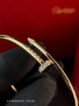 Cartier&nbsp;&nbsp;-&nbsp;&nbsp;Браслет Cartier Juste un Clou, Small model, бриллианты