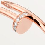 Cartier&nbsp;&nbsp;-&nbsp;&nbsp;Браслет Cartier JUSTE UN CLOU 32 бриллианта