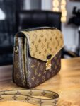 Louis Vuitton&nbsp;&nbsp;-&nbsp;&nbsp;Louis Vuitton Pochette Métis