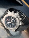 Breitling&nbsp;&nbsp;-&nbsp;&nbsp;Avenger Bandit Chronograph Titanium E13383