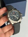 Breitling&nbsp;&nbsp;-&nbsp;&nbsp;Avenger Bandit Chronograph Titanium E13383