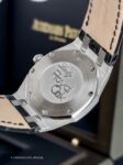 Audemars Piguet&nbsp;&nbsp;-&nbsp;&nbsp;Royal Oak Lady Quartz