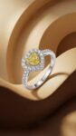 Ювелирные изделия&nbsp;&nbsp;-&nbsp;&nbsp;Кольцо Fancy Yellow 1.51 ct