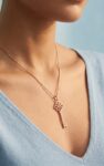 Tiffany&nbsp;&nbsp;-&nbsp;&nbsp;Подвеска в форме ключика Tiffany & Co