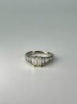 Ювелирные изделия&nbsp;&nbsp;-&nbsp;&nbsp;Кольцо из платины с бриллиантами  1.96 ct