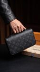 Louis Vuitton&nbsp;&nbsp;-&nbsp;&nbsp;Портмоне Louis Vuitton Zippy XL