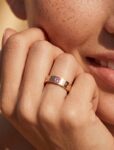 Cartier&nbsp;&nbsp;-&nbsp;&nbsp;Кольцо Cartier Love с сапфиром