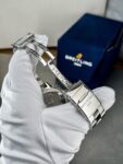 Breitling&nbsp;&nbsp;-&nbsp;&nbsp;Superocean Chronograph