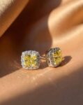 Ювелирные изделия&nbsp;&nbsp;-&nbsp;&nbsp;Пусеты из белого золота с бриллиантами  2.08 Ct