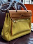 Hermes&nbsp;&nbsp;-&nbsp;&nbsp;Hermès Herbag Zip 31 Soleil Toile H