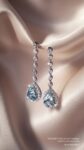 Ювелирные изделия&nbsp;&nbsp;-&nbsp;&nbsp;Серьги с голубыми топазами и бриллиантами  0.45 ct