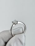 Ювелирные изделия&nbsp;&nbsp;-&nbsp;&nbsp;Кольцо с бриллиантом 0,66 ct