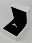 Ювелирные изделия&nbsp;&nbsp;-&nbsp;&nbsp;Кольцо из платины с бриллиантами 1.38 ct