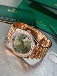 Rolex&nbsp;&nbsp;-&nbsp;&nbsp;Day-Date 40 mm Rose Gold Olive Green Dial