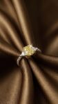 Ювелирные изделия&nbsp;&nbsp;-&nbsp;&nbsp;Кольцо с жёлтым бриллиантом 1,79 ct