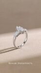Ювелирные изделия&nbsp;&nbsp;-&nbsp;&nbsp;Кольцо с бриллиантом Marquise 1.04 ct