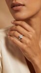 Ювелирные изделия&nbsp;&nbsp;-&nbsp;&nbsp;Кольцо с бриллиантом Marquise 1.04 ct