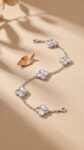 Van Cleef &amp; Arpels&nbsp;&nbsp;-&nbsp;&nbsp;Van Cleef & Arpels Vintage Alhambra