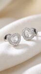 Chopard&nbsp;&nbsp;-&nbsp;&nbsp;Серьги Chopard Happy Diamonds Icons из белого золота с бриллиантами