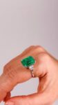 Ювелирные изделия&nbsp;&nbsp;-&nbsp;&nbsp;Кольцо с колумбийским изумрудом 7,59 ct и бриллиантами GIA